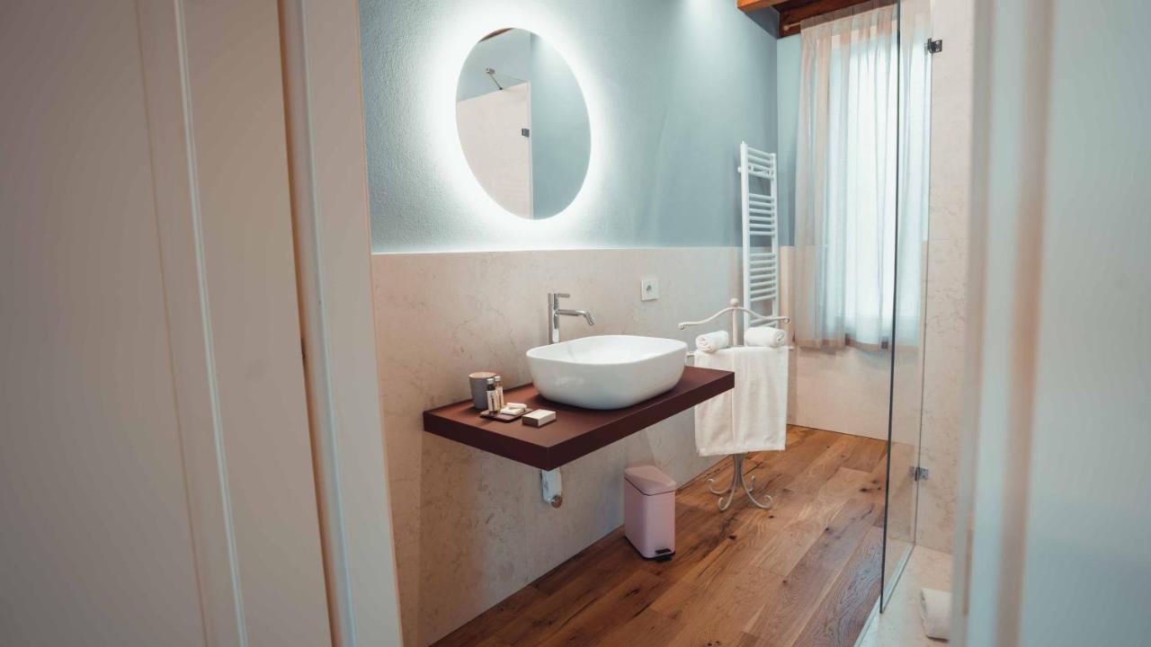 Residenza Vesentini Bed and Breakfast Pastrengo Eksteriør billede