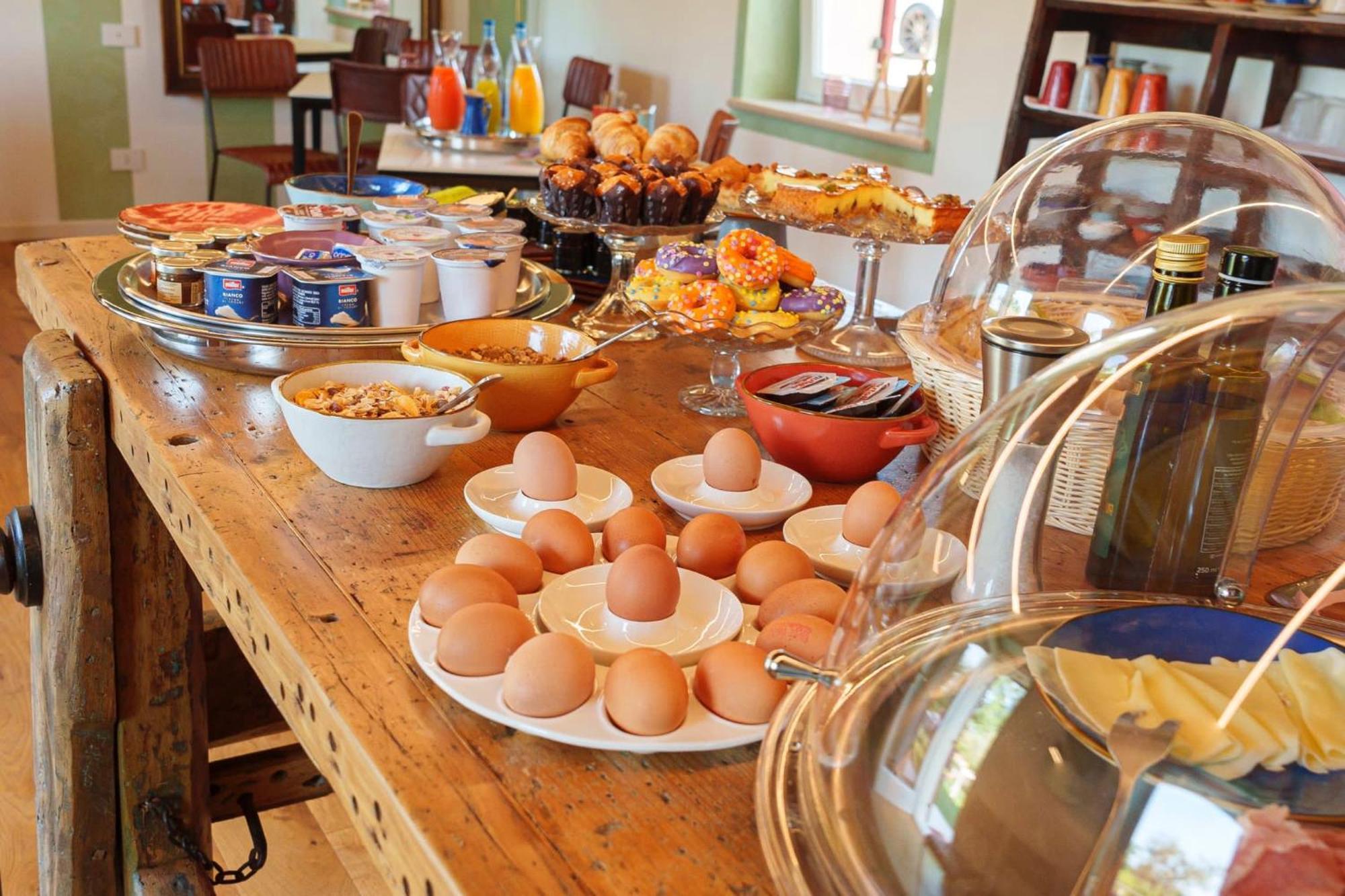 Residenza Vesentini Bed and Breakfast Pastrengo Eksteriør billede